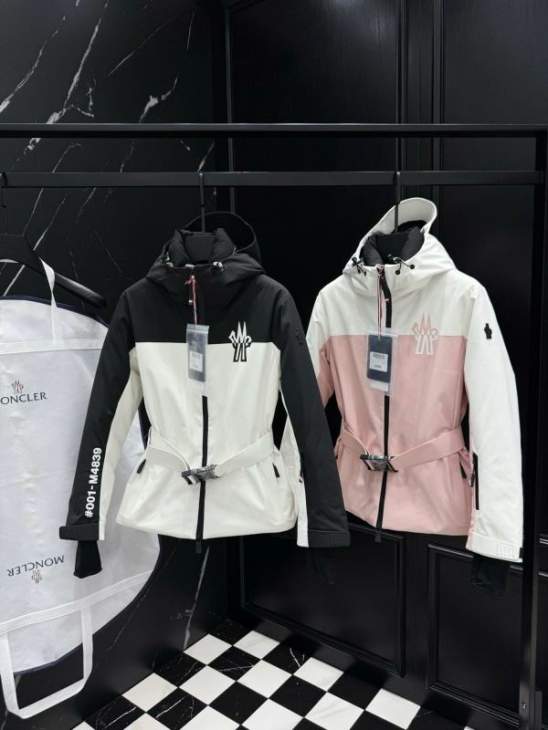 Picture of Moncler Down Jackets _SKUMonclersz1-626yr21136717